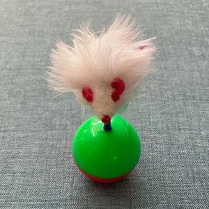 Wobbly Mouse Toy